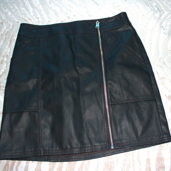 Express Faux Leather Zip-Up Mini Skirt - Picture 2 of 7